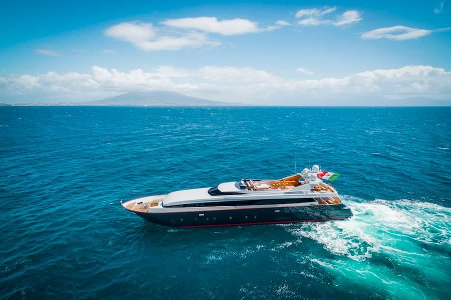 superyacht charter Italy, super yacht charter Italy, Italian Riviera