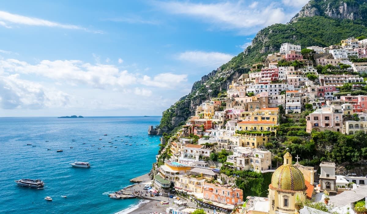 luxury yacht charter, yacht charter Capri, luxury lifestyle