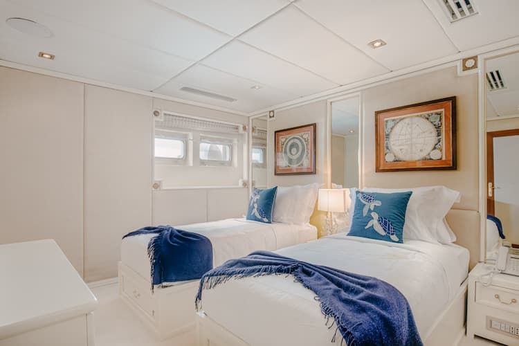 mega yacht twin cabin, mega yacht bedrooms, luxury living