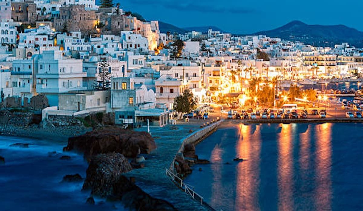 yacht rental Naxos, private cruise, yacht charter Cyclades Islands
