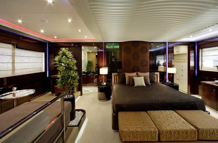 luxury suite, superyacht suite, superyacht charter Greece