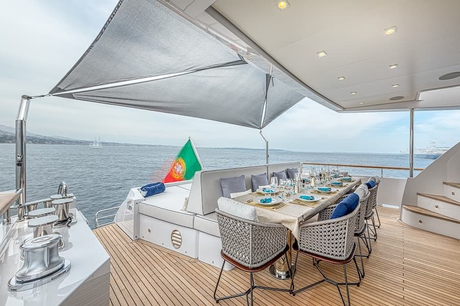 super yacht exterior, luxury dining, super yacht wellness