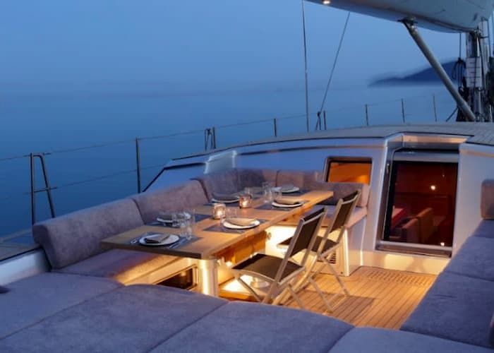 luxury dining, luxury yacht Greece, private dining, luxury living
