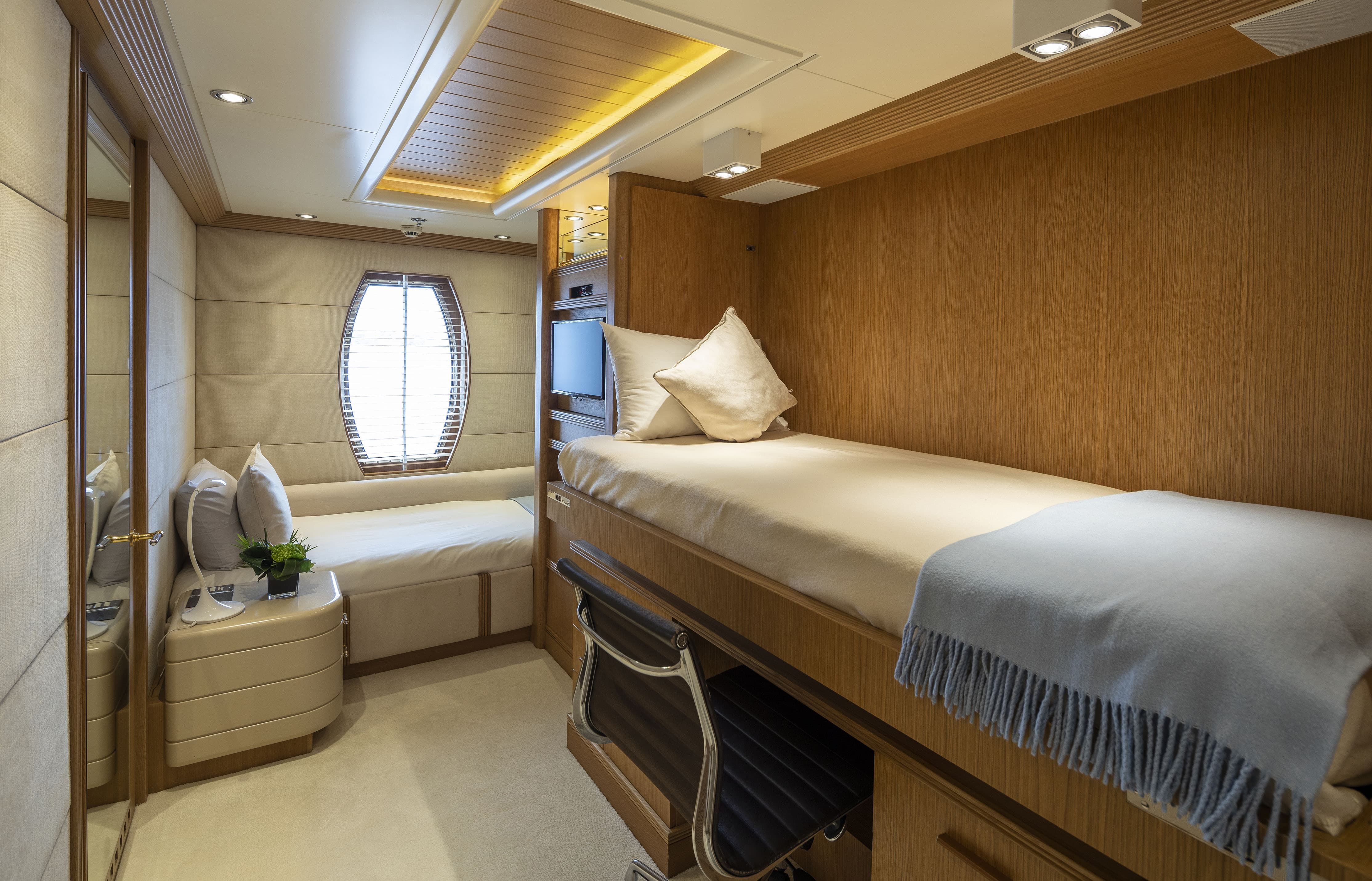 super yacht rental Greece, super yacht accommodation