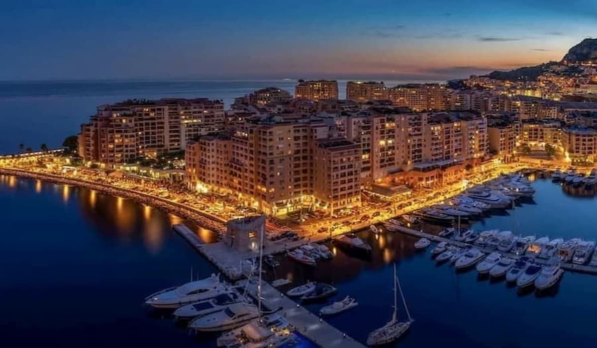 Monaco yacht charter, luxury yacht charter Mediterranean