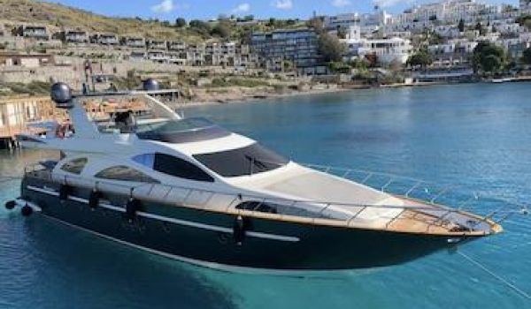 yacht charter Cyclades, yacht charter Mykonos, Cyclades yachting