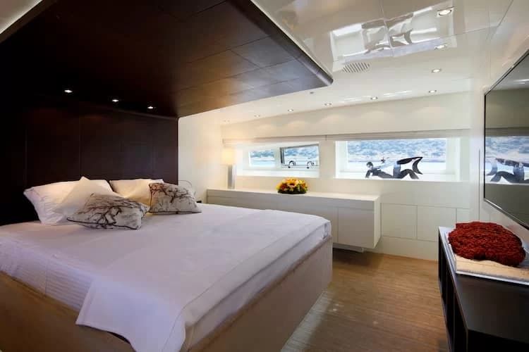luxury yacht accommodation, master cabin, luxury yachting