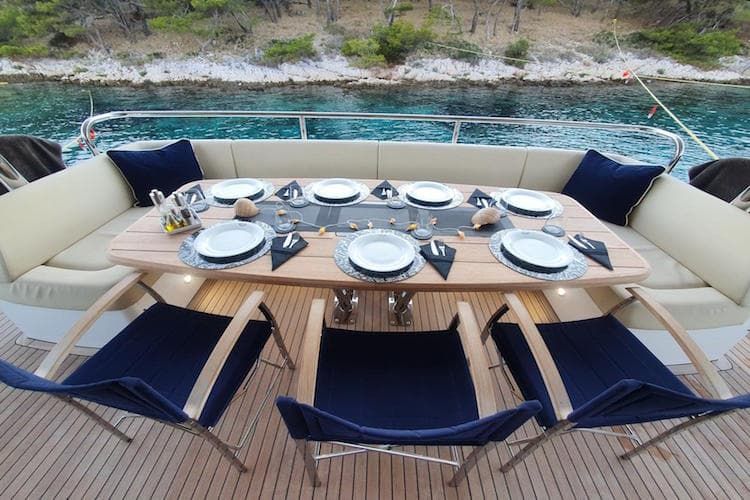 Private cruise Mediterranean, Fine Dining